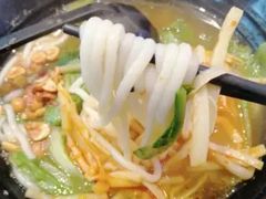 -桂在香知桂林米粉(红博中央公园店)