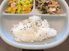 -千户高端家政育儿嫂·保姆·儿童陪伴师