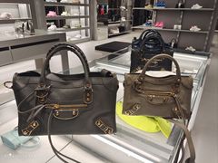 -BALENCIAGA(比斯特苏州购物村店)