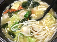 生蚝米线-灵芝妹子海鲜米线(香炉礁山姆店)