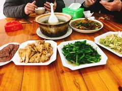 -山里人家土菜馆(茅山店)
