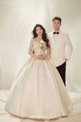 -卡米拉婚纱摄影工作室(金汇广场店)