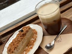 焦糖拉丝蛋糕-三目仓咖啡(贤南路店)