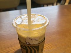-星巴克(金谊广场店)