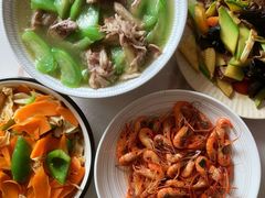 -爱的果实月嫂育婴师(世纪东方店)