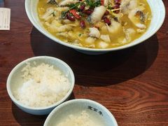川江老坛酸菜鱼-张氏宽窄巷成都名小吃(茂业百货华强北店)
