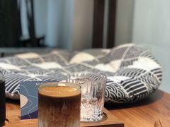 -Line 咖啡(石厦花园店)