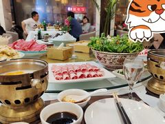 -胡记饭店(保工街店)