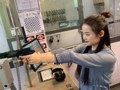 -都市枪神实弹射击俱乐部