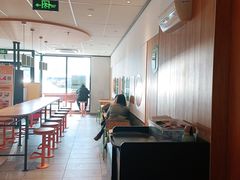 -麦当劳(玉桥中路店)