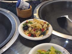 -边江铁锅炖鱼(振八街店)