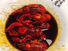 -龙巢盱眙龙虾·牛蛙·烧烤宵夜(八卦岭店)