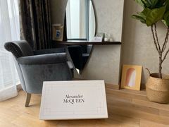 -Alexander McQueen(远洋太古里店)