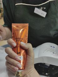 -悠禾·美甲美睫·皮肤管理