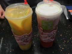 -奈雪的茶(亨特国际广场店)