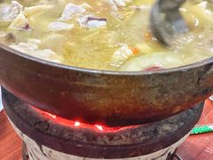 连州脆皮鸡-威邵鸡煲(西华路总店)