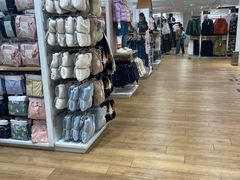 -优衣库(北京枫蓝国际广场店)