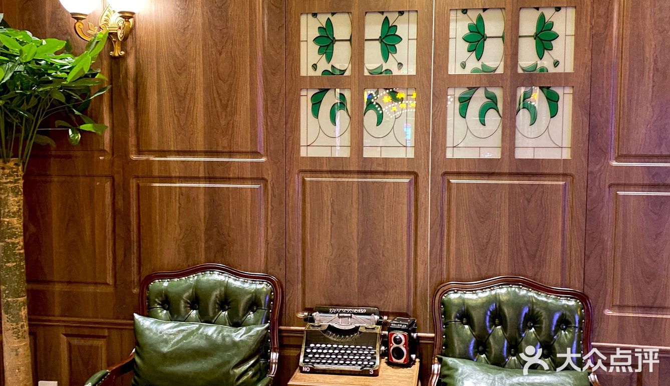 欢迎来到九零年代主题火锅店[礼花]