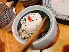 -野山舂·贵州现舂酸汤火锅(鸿通城店)