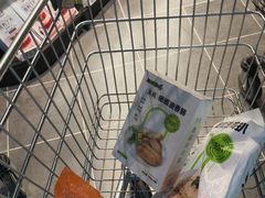 -胖东来生活广场(健康路店)