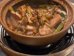 -胡须佬鸡煲四季火锅店(石厦西村直营店)