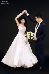 -绽放摄胶片摄影工作室