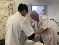 -佳医堂·小儿推拿·产后康复·脊柱养护(新华联家园店)