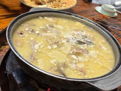 -侠成水上农庄(工业大道店)