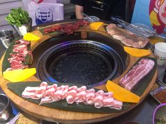 -玄希浪漫厨房·韩料烤肉(湖滨银泰in77店)