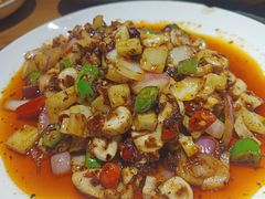 -大众跷脚牛肉馆·非遗传承单位(峨眉山店)