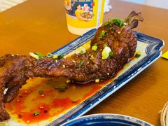 -包整·丝娃娃(一览甲秀楼风景店)