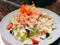 金枪鱼牛油果沙拉-炙柒Sekinana·精致料理 烧鸟·铁板烧(海上世界店)