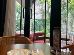 -Osteria Garden 生蚝花园餐厅(原进贤路店)