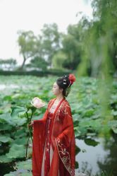 -梦回汉唐汉服旗袍体验馆(拙政园店)