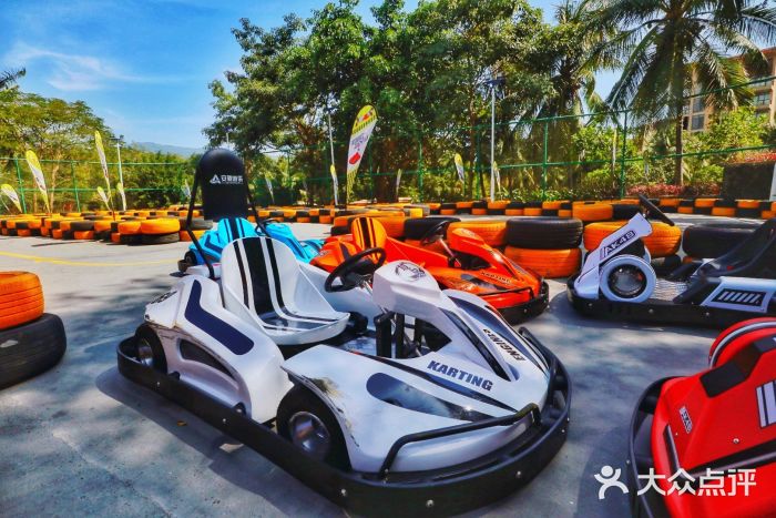 三亚亚龙湾美高梅度假酒店FUN动冲浪图片