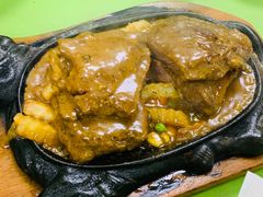 铁板西冷牛扒-胜利茶餐室