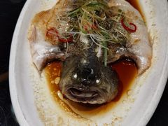 -东口码头·烧鸽子·鱼头泡饼·地方菜(金鹰悦城店)