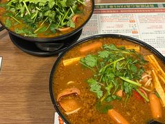 -肥汁米蘭香港米线(定西路店)