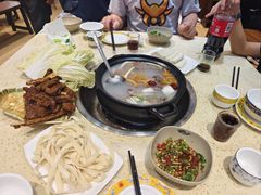 -九寨特色牦牛肉汤锅 羊肉汤锅