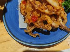 -枝魯枝魯自助料理