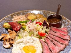 -POKEE VIA&Brunch·维娅(重庆来福士店)