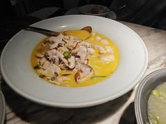 -蜜桃餐厅·伴山(绿宝广场店)