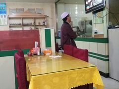 大堂-穆豪麦蒸碗羊羔肉