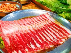 新鲜五花肉-青瓦炭韩潮烤肉(花园道店)