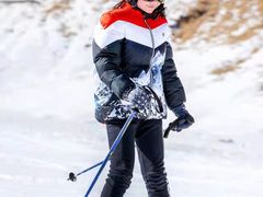 -采薇庄园四季滑雪场