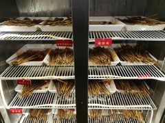 -拈签一笑黄牛肉辣卤串串