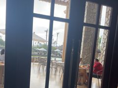 -亚龙湾希尔顿自助餐厅·海鲜·烧烤·沙滩BBQ·现场乐队