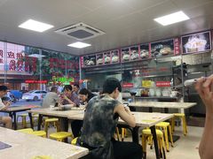 -华威达牛庄(黄埔大道西店)