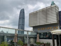 -金摩尔健身游泳(万象城鼎丰大厦店)
