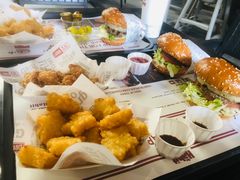 -The Habit Burger Grill 哈比特汉堡(爱琴海店)